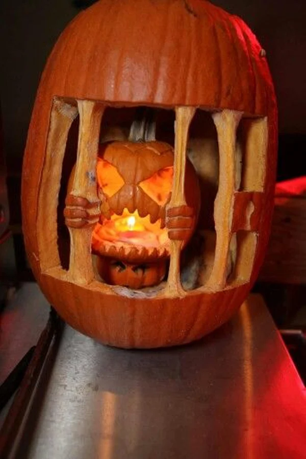 Jack O' Lantern Behind the Bars	