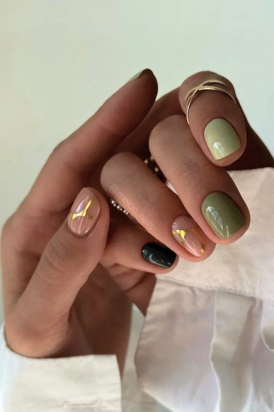 Green and Gold Nails