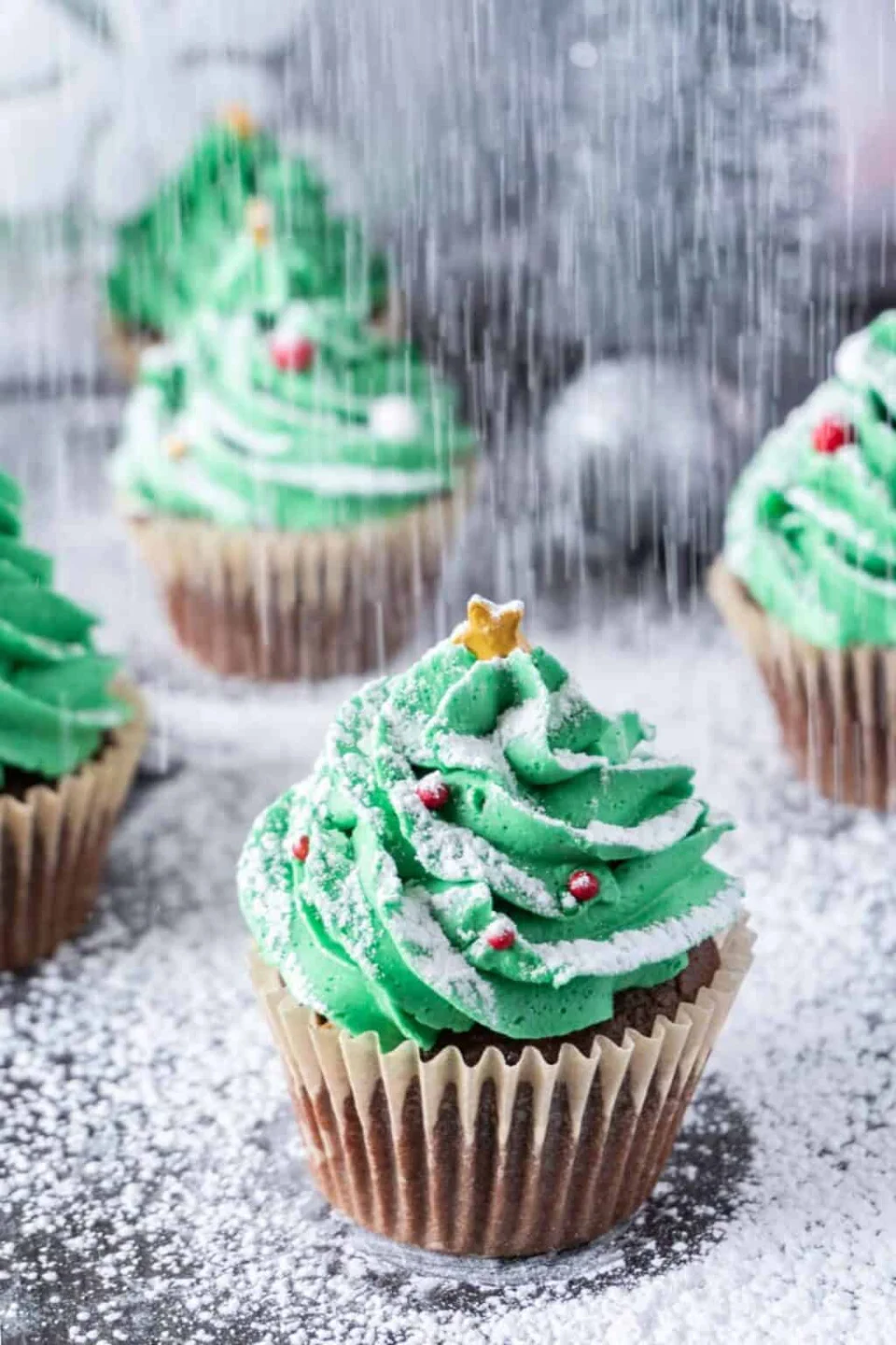 Christmas Tree Cupcakes