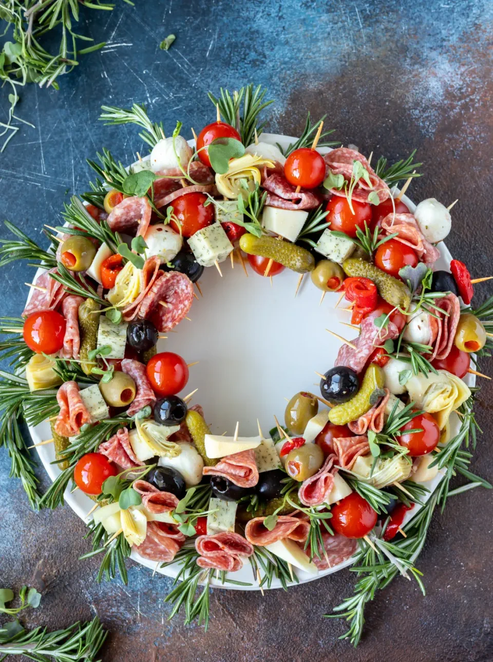 Christmas Charcuterie Board Ideas 13 - Olive Antipasto Skewers