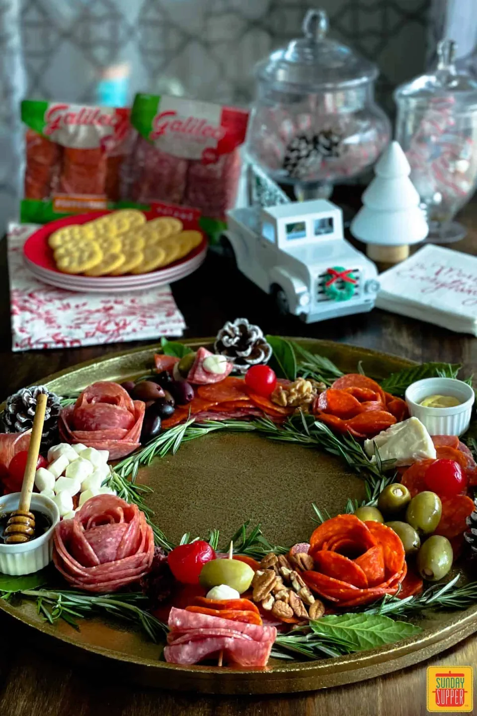 Christmas Charcuterie Board Ideas 7 - Meaty Flowers