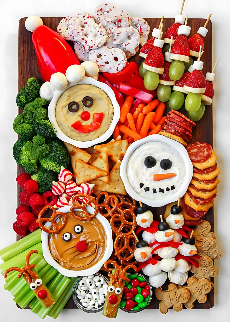 Christmas Appetizer Recipes 20 - Holiday Snack Board for Kids