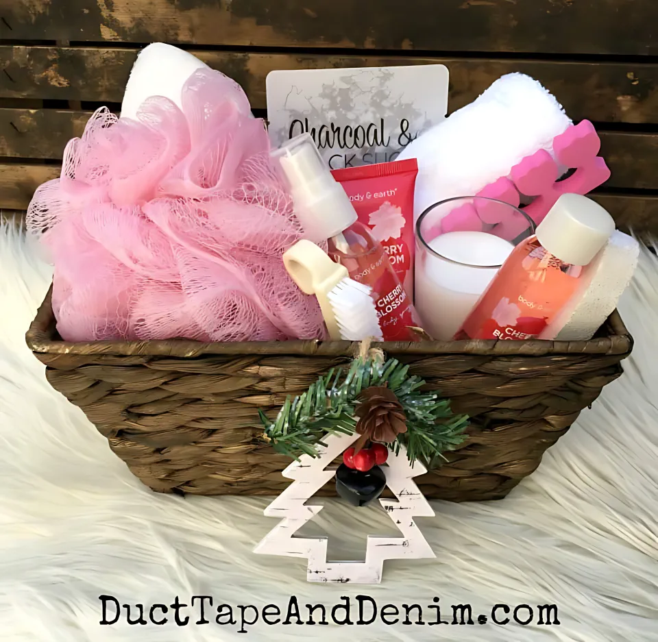 Christmas Gift Basket Ideas 6 - Pamper Yourself Spa Kit