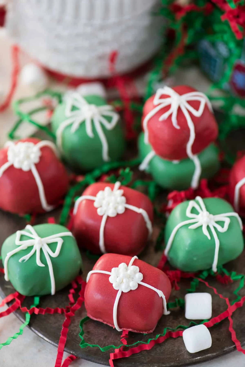 Christmas Truffle Recipes 37 - Christmas Present Oreo Balls	