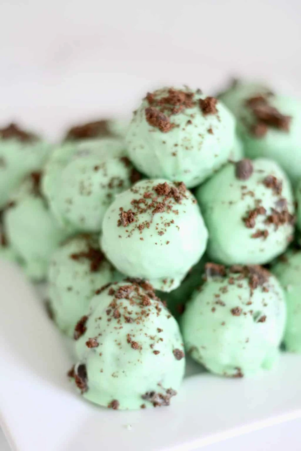 Christmas Truffle Recipes 38 - Thin Mint Cookie Truffles	