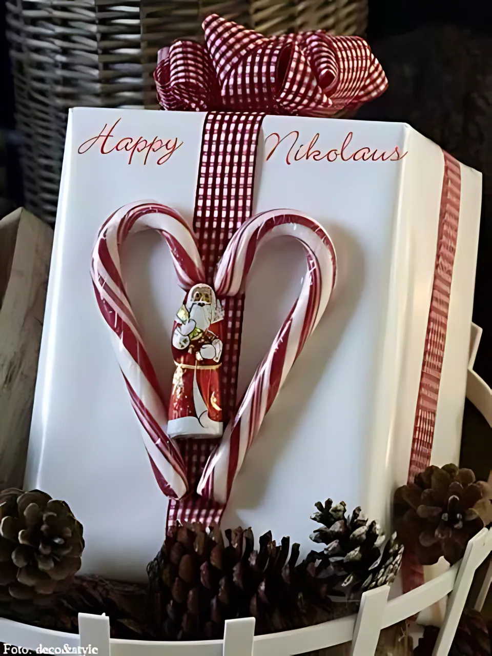 DIY Christmas Gift Wrapping Ideas 25 - Candy Cane Love		