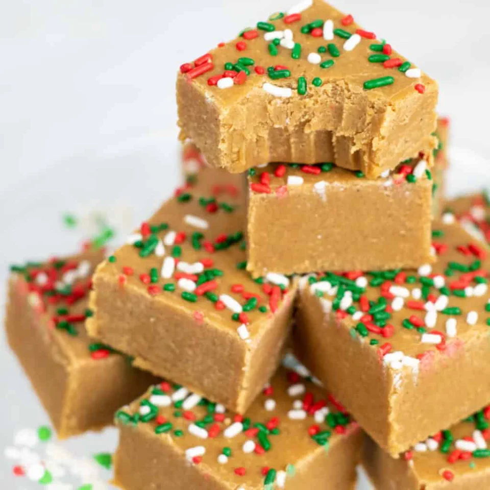 DIY Christmas Gifts 4 - Gingerbread Holiday Fudge