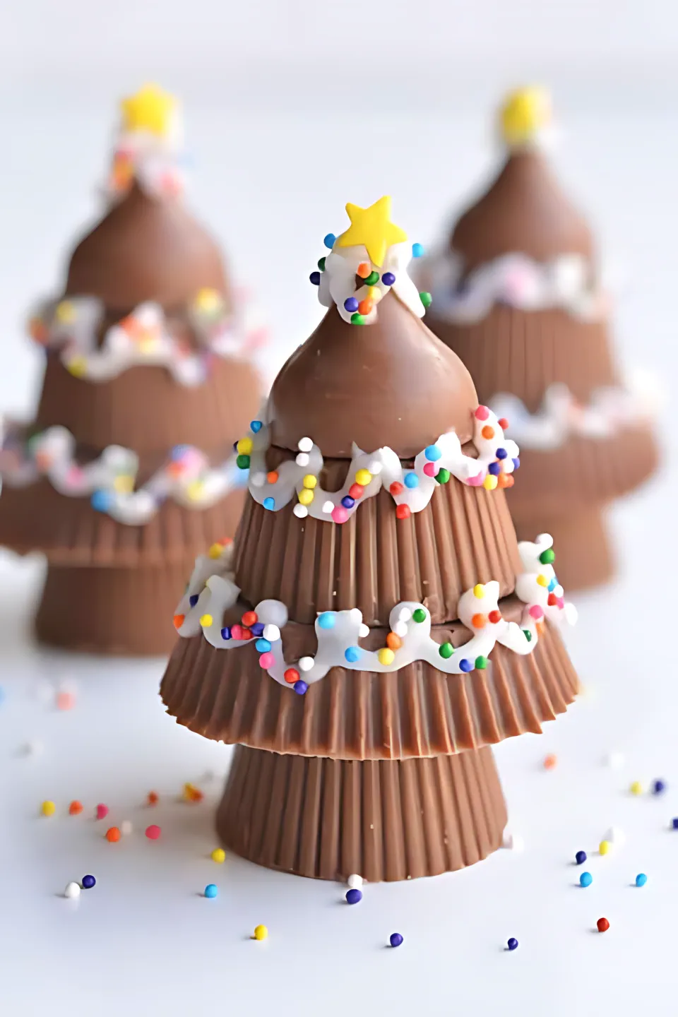 No Bake Christmas Treats 10 - Peanut Butter Cup Christmas Trees